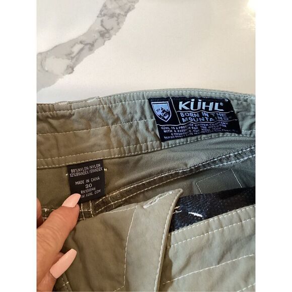Kuhl Men’s Rambl Cargo Shorts Sz 30 Khaki 11” Inseam Hiking Climbing 11” inseam - Picture 4 of 9
